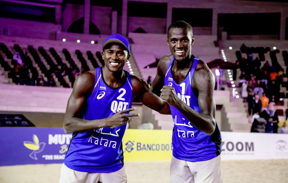 المنتخب القطري للطائرة الشاطئية 