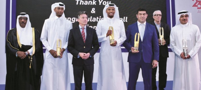 برشم وصامبا يحصدان جائزتي الأفضل 