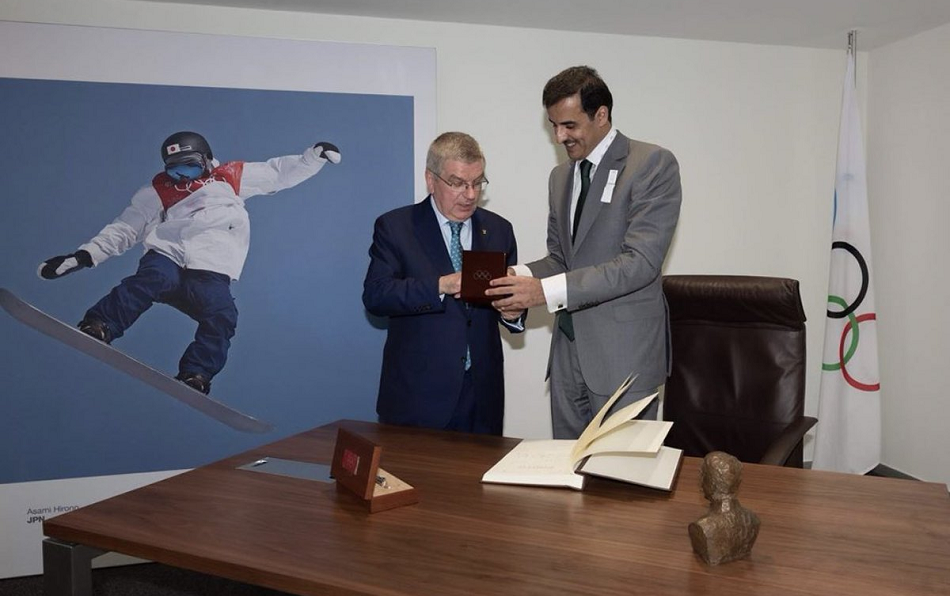 HH the Amir Meets President of the International Olympic Committee