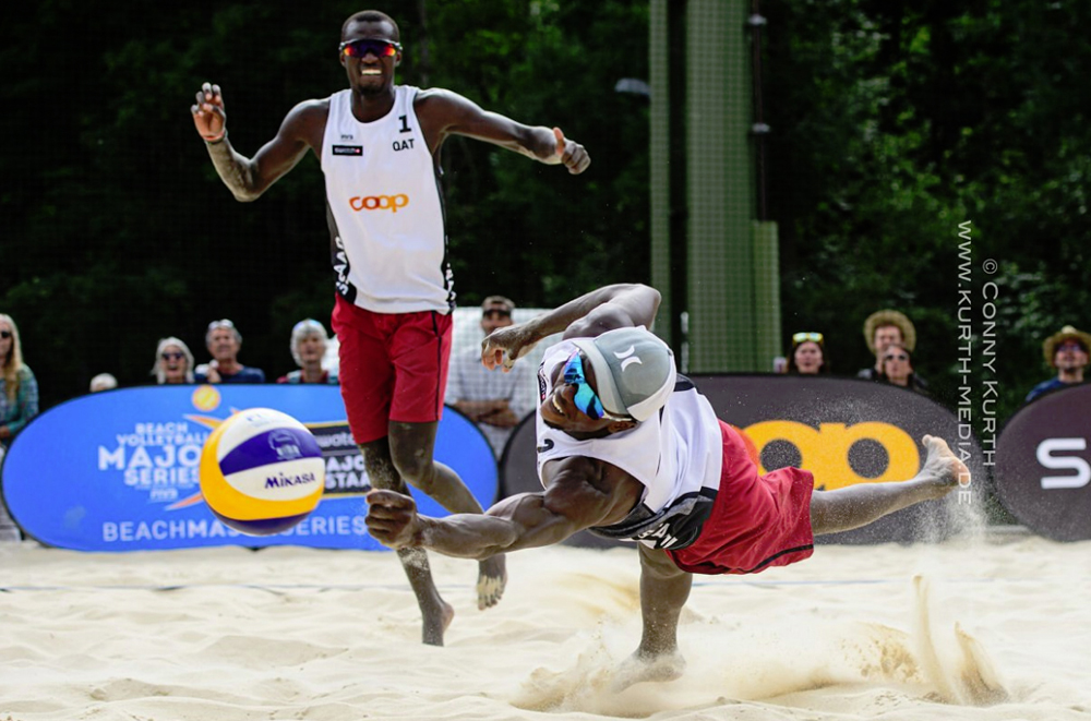 Qatar beach volleyball team 