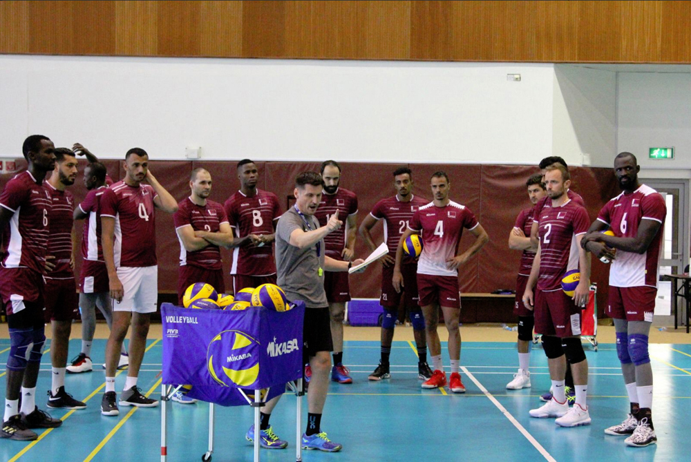  Qatar's volleyball team