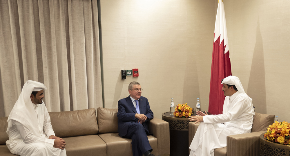 HH the Emir Meets President of International Olympic Committee