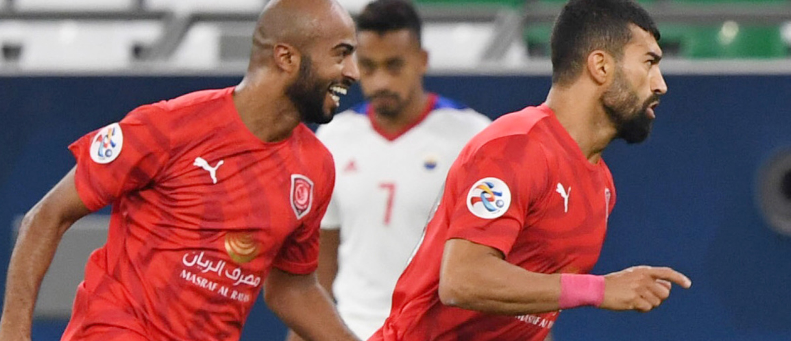 رباعي الدحيل والسد ضمن تشكيلة فريق الجولة الثالثة لدوري الأبطال