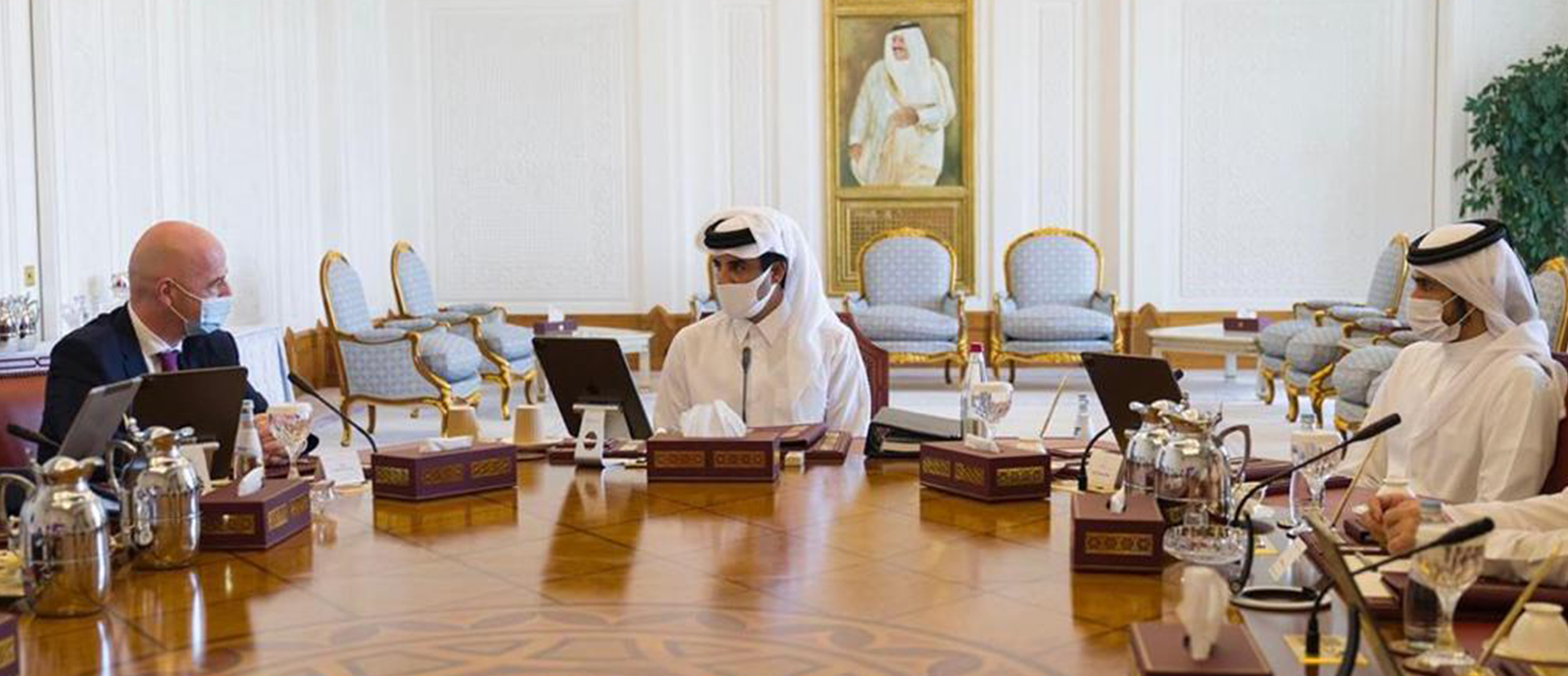 سمو الأمير يترأس اجتماع مجلس إدارة اللجنة العليا للمشاريع والإرث