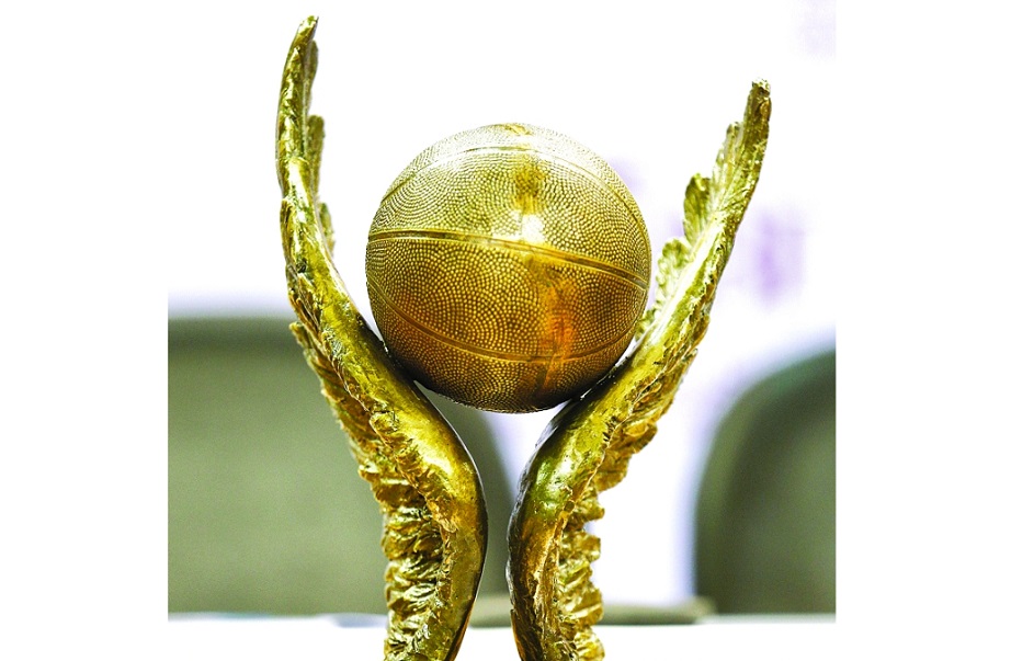 مجسم كأس الأمير لكرة السلة