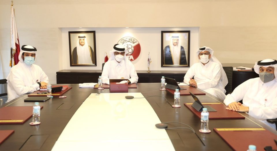 رئيس الاتحاد القطري لكرة القدم يترأس اجتماع الجمعية العمومية 