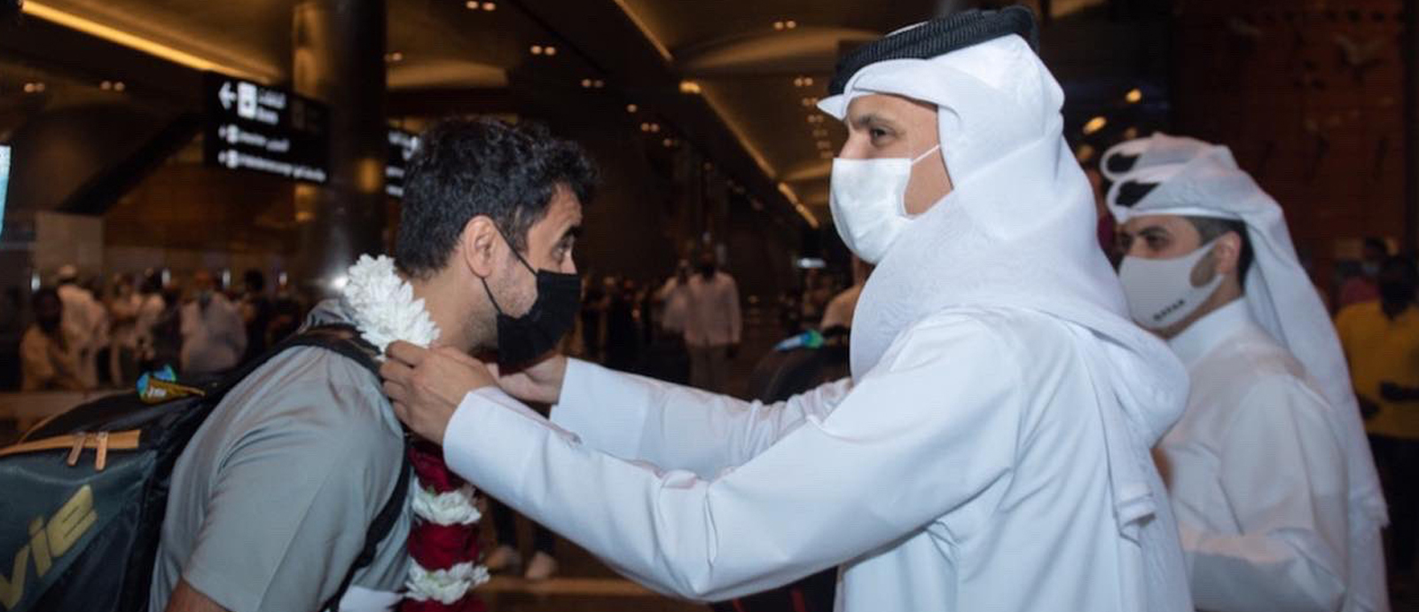 البوعينين يستقبل بعثة منتخب قطر للبادل بعد تأهله لبطولة العالم