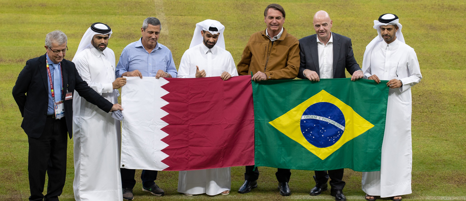 رئيس البرازيل ورئيس الاتحاد الدولي لكرة القدم يزوران استاد لوسيل