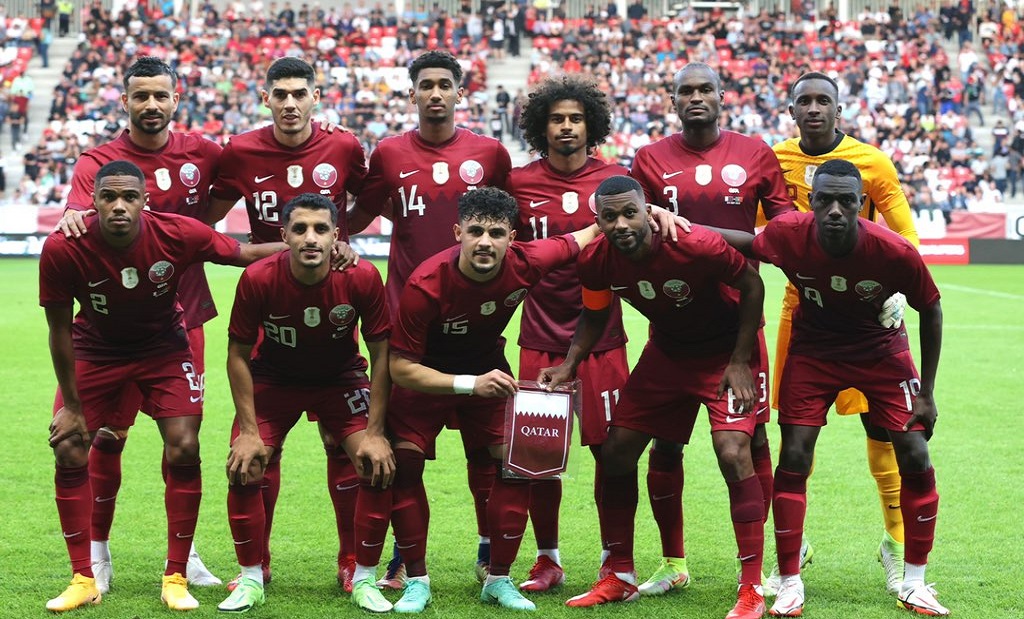 منتخب قطر خلال مباراة البرتغال في التصفيات الأوروبية المؤهلة لمونديال 2022