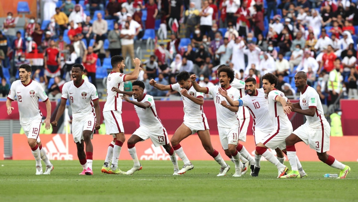 فرحة فوز المنتخب الوطني
