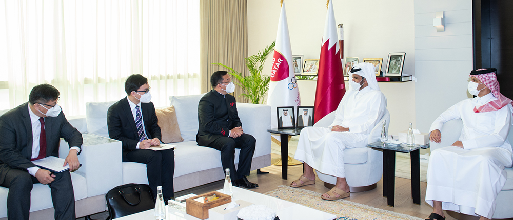 Sheikh Joaan meets Chinese Ambassador