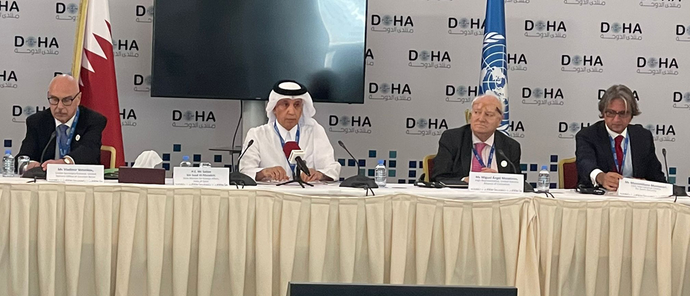 Participants at the high-level roundtable