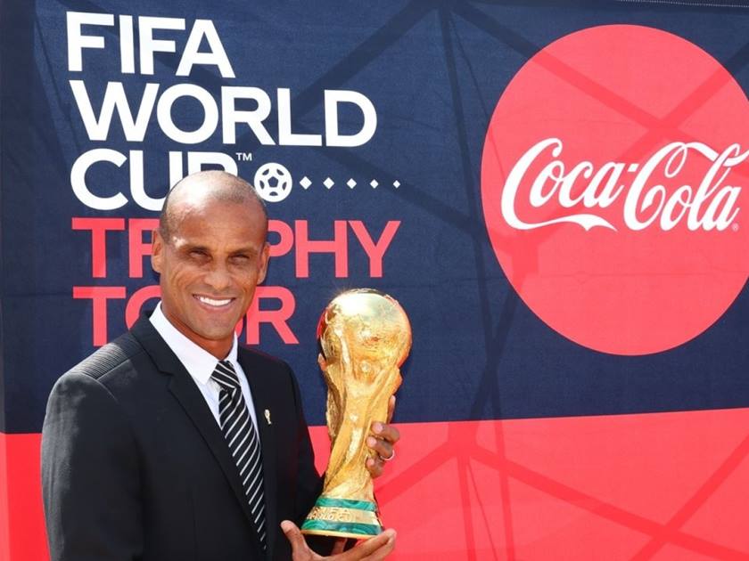 FIFA World Cup Trophy Arrives in S. Korea on Promotional Tour