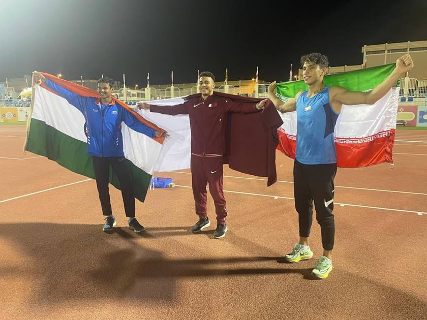 القطري سيف حميدة يحرز ذهبية القفز بالزانة في آسيوية ألعاب القوى للناشئين