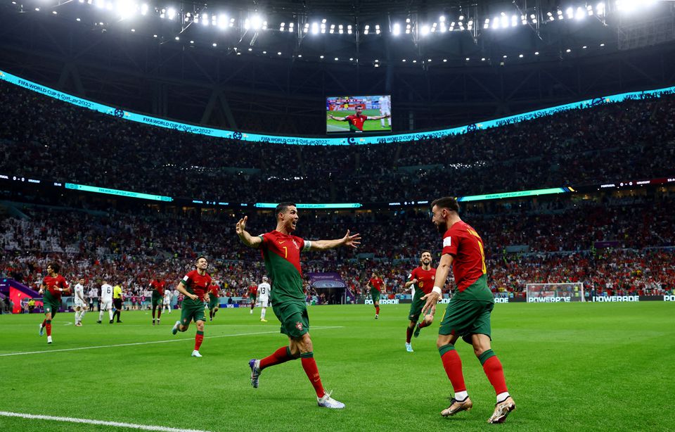 Portugal beat Uruguay 2-0 