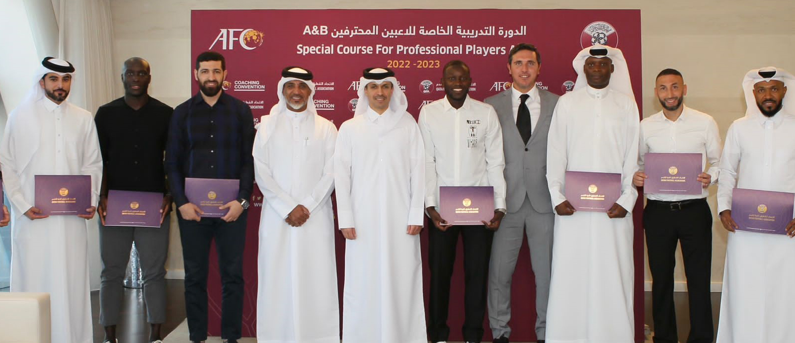 QFA Vice-President hands over coaching certificates