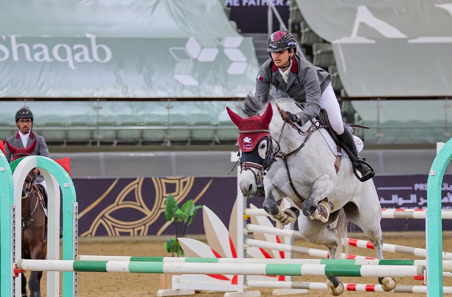 انطلاقة قوية للجولة الثانية من جولات جائزة سمو الأمير الوالد للفروسية