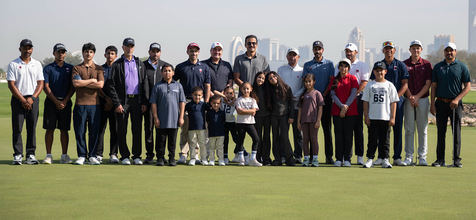 سمو الأمير يشارك في فعاليات اليوم الرياضي للدولة